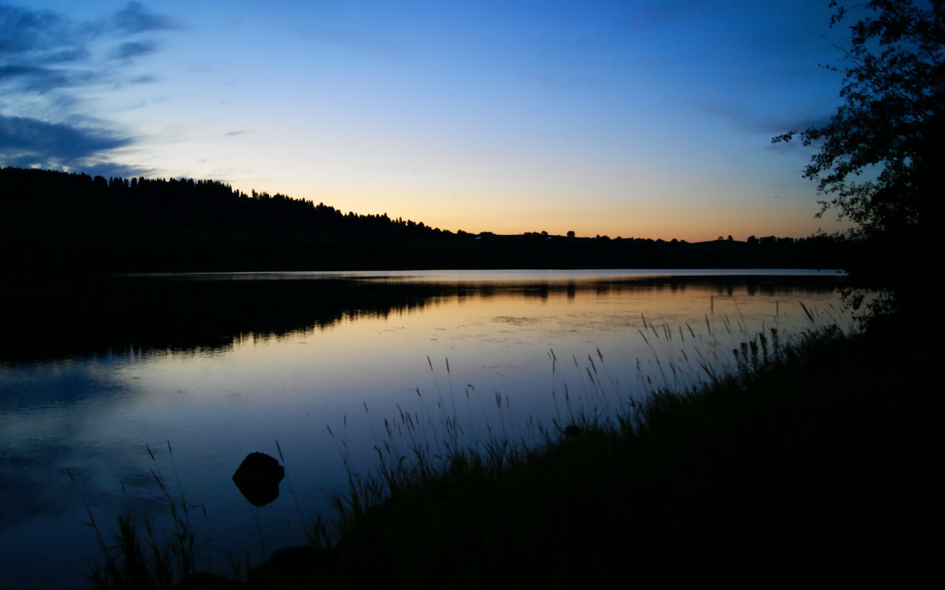 kaiyun网址-简:他的跑位无懈可击,频繁给对方防线制造麻烦